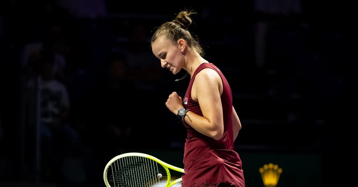 WTA Finals групова фазаБарбора Крейчикова – Кори Гоф 6 4