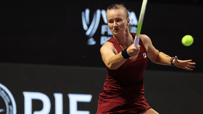 Финали на WTA оранжева групаБарбора Крейчикова – Джесика Пегула 6